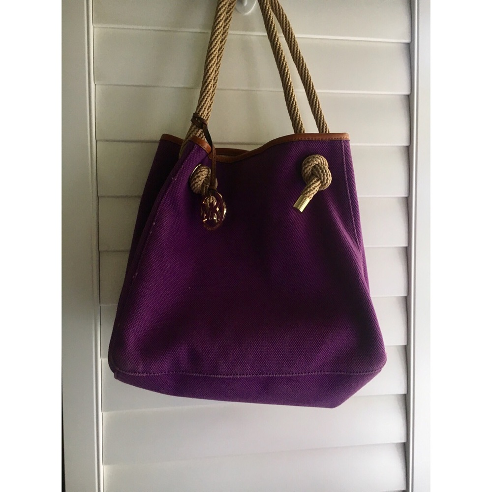 PURPLE MICHAEL KORS PURSE